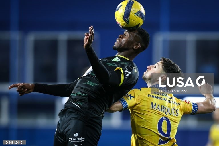 Estoril Praia cede empate na receção ao Tondela