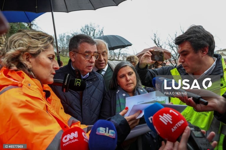 António José Seguro visitou estragos em Coimbra e deixou palavras de ânimo