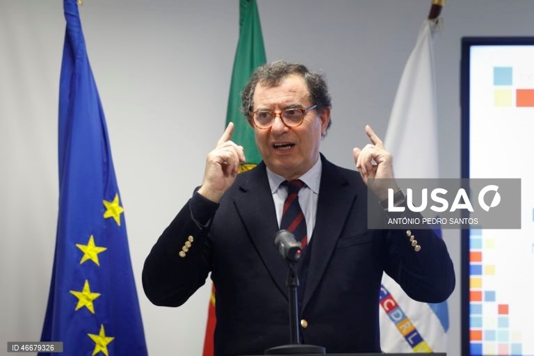 Governo não tem fetiche sobre crescimento económico - ministro da Economia