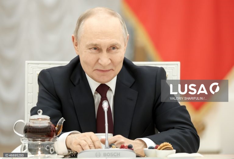 Rússia disposta a fornecer hidrocarbonetos a países europeus se pedirem - Putin