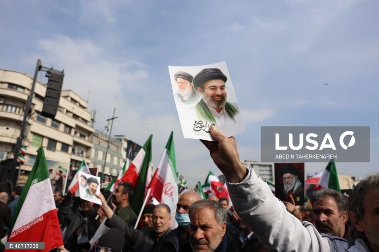 China, Rússia e França entram em contacto para discutir trégua - Irão