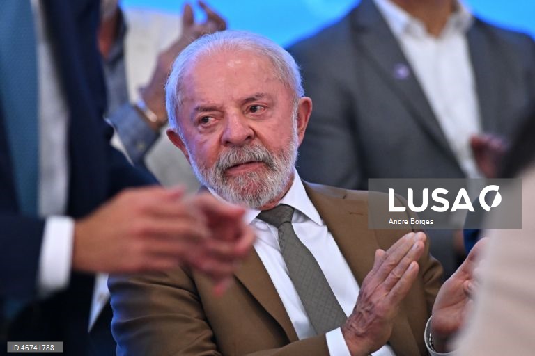 Lula da Silva acusa EUA de intervenções "não democráticas" na Venezuela e em Cuba