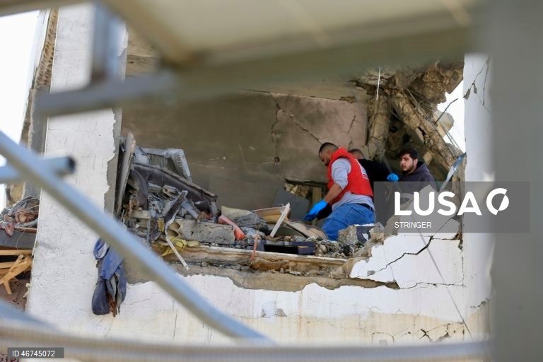 Pelo menos oito mortos em ataque israelita no sul do Líbano - Autoridades