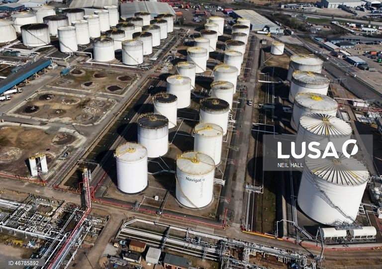 Cotação do petróleo Brent baixa 0,75%, para 95,20 dólares