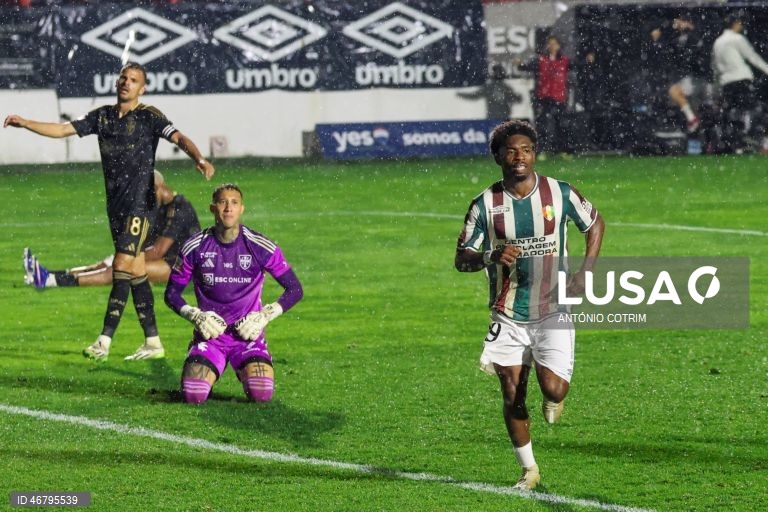 Estrela da Amadora goleia Casa Pia na abertura da 27.ª jornada