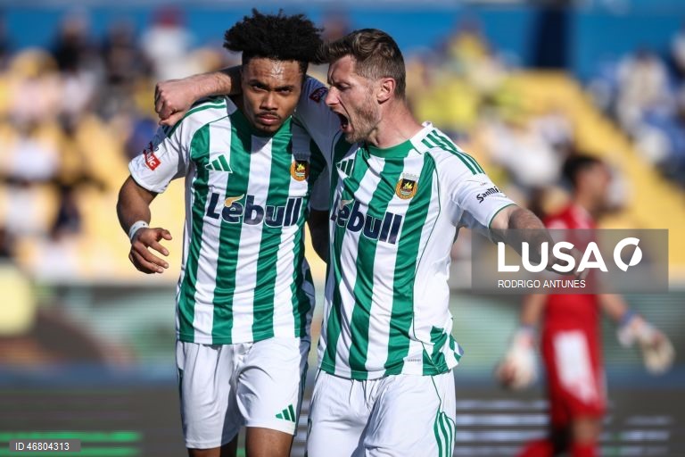 I Liga: Rio Ave conquista terceira vitória seguida na visita ao Estoril