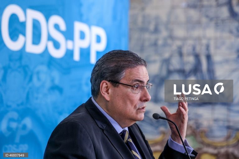 Ministro acusa PS de querer “manter omnipresença nos órgãos do Estado”