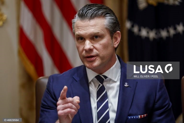 Pentágono nega que Hegseth tenha tentado investir no setor da defesa antes da guerra