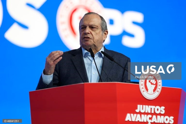 César quer PS a contribuir para soluções apesar da surdez do Governo