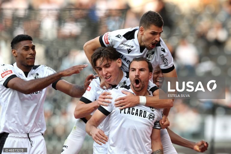 Vitória de Guimarães regressa aos triunfos com goleada por 5-0 ao Tondela na I Liga