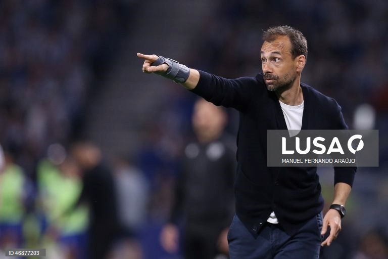 Hugo Oliveira antevê dificuldades com Moreirense e pede foco total