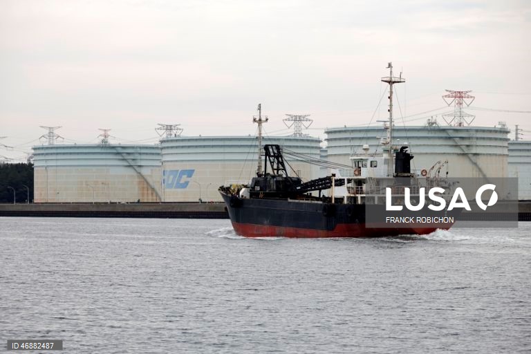 Strategic oil reserves in Tokyo suburbs