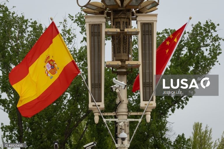 Sánchez considera que défice comercial com a China é insustentável a médio e longo prazo