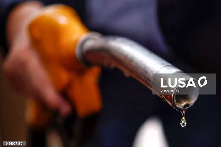 Preço médio semanal da ERSE desce 6,6% para a gasolina e 7,6% para o gasóleo