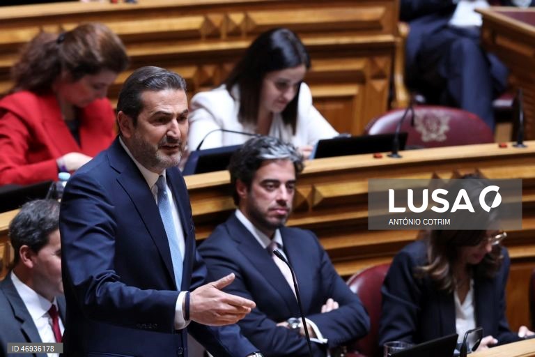 Hugo Soares pede aos deputados do PSD para elegerem Tiago Antunes provedor de Justiça
