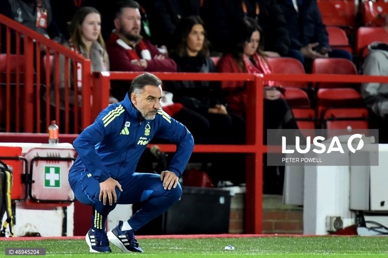 Forest de Vítor Pereira goleia e aumenta vantagem para lugares de despromoção