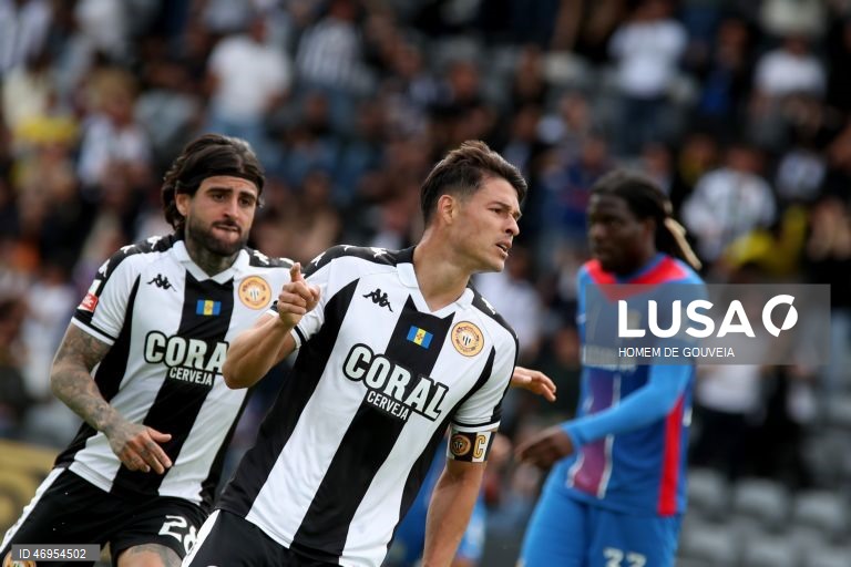 Nacional vence Alverca e ‘empurra’ AVS para a II Liga