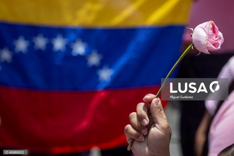 Venezuela pede acesso a 4,26 mil milhões de euros bloqueados no FMI