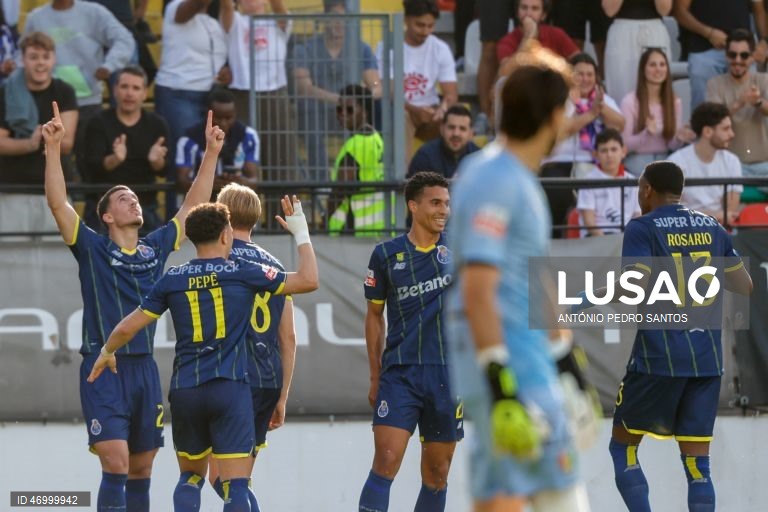 FC Porto vence na Amadora e fica a quatro pontos do título