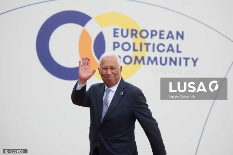 Costa promete apoio à Ucrânia e reforço da pressão sobre a Rússia