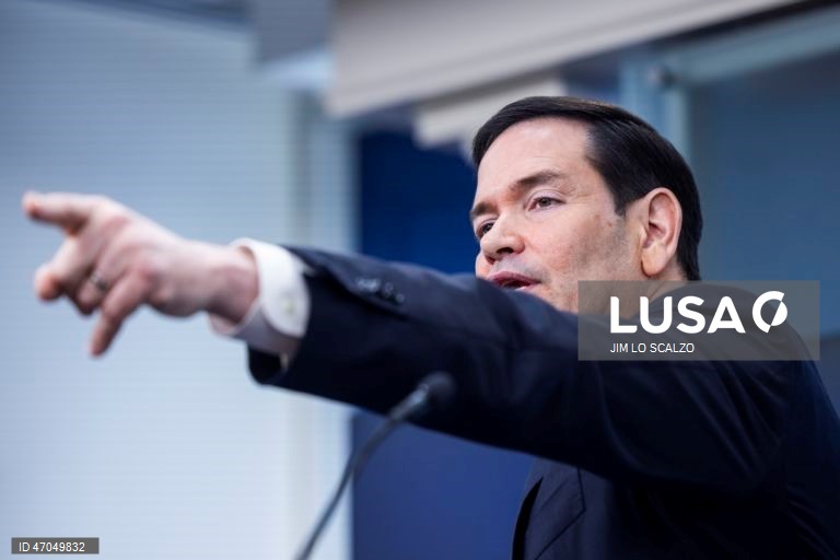 Rubio critica aliados da NATO por falta de apoio aos EUA face a Teerão