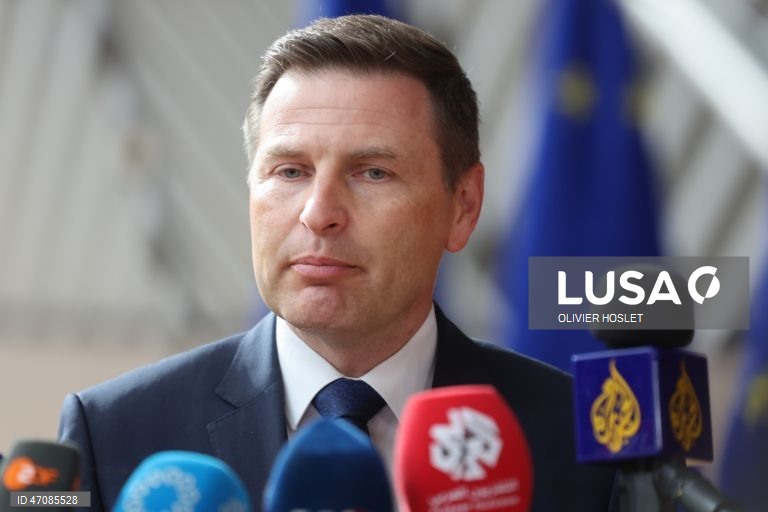 Estónia e Letónia pedem a países do sul da Europa mais investimento na defesa