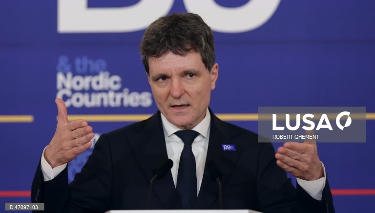 Presidente romeno reúne conselho de defesa após queda de drone russo
