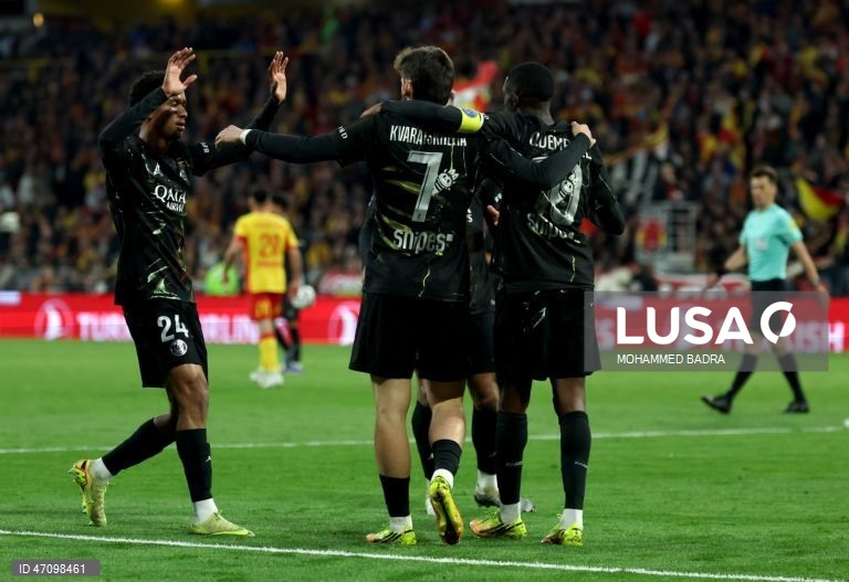 Paris Saint-Germain conquista 14.º título de campeão francês, o quinto seguido