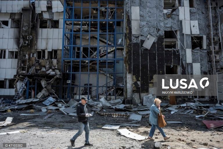 Novo balanço aponta para 21 mortos em ataque russo contra capital da Ucrânia