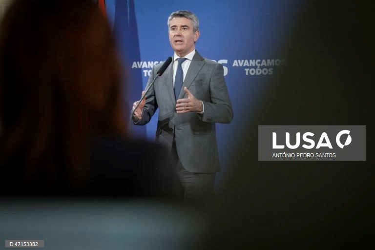 Mau tempo: Líder do PS acusa o Governo de ser desmazelado na resposta aos momentos críticos