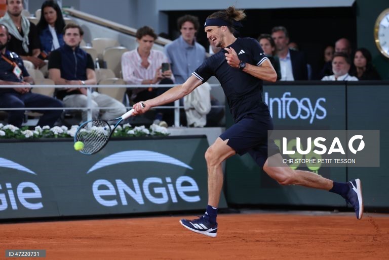 Alexander Zverev pela quinta vez nas meias-finais de Roland Garros