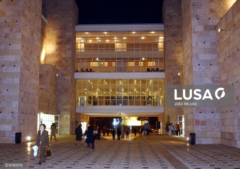 Pintura de Paula Rego “O Impostor” é primeira compra do Estado para novo museu no CCB