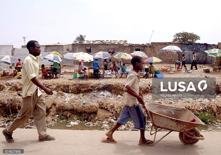 Angola: Police kill street vendor in Luanda, create riot