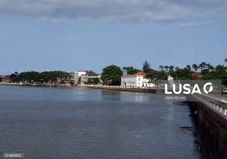 Sao Tome: Debt very high; state has no money to import essential goods - IMF