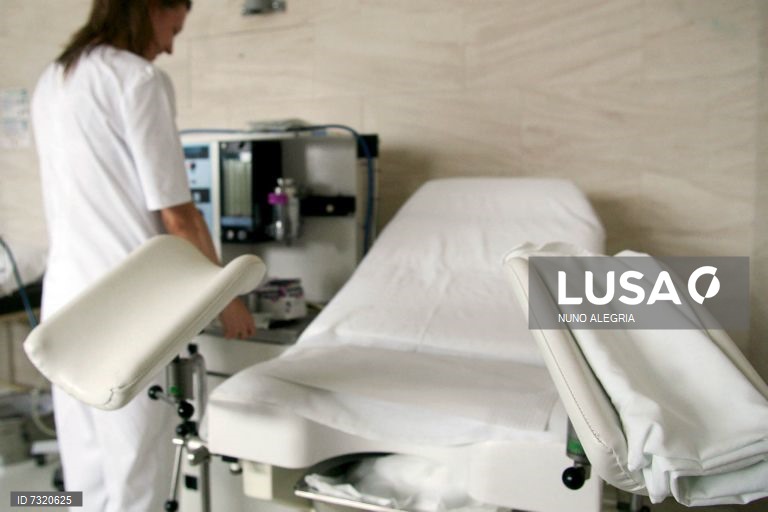 Mais de 2.500 mulheres residentes em Portugal abortaram em Espanha entre 2019 e 2023