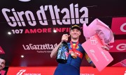Jonathan Milan conquista terceira etapa da Volta à Itália e Pogacar segue na frente
