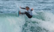 Trio de surfistas portugueses nas 