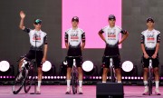 Ayuso conquista isolado sétima etapa do Giro e Roglic veste a camisola rosa