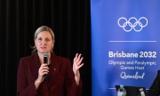 Kirsty Coventry já substituiu Thomas Bacha na presidência do COI