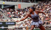Coco Gauff conquista troféu Roland Garros pela primeira vez