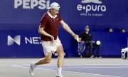 Tenista canadiano Denis Shapovalov conquista torneio no México
