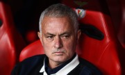 Benfica oficializa à CMVM negociações com José Mourinho
