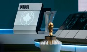 Três cerimónias de abertura do Mundial de futebol sendo uma por cada país organizador
