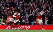 Arsenal sofre para vencer despromovido Burnley, mas fica mais perto do título