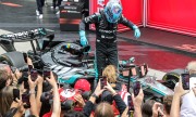 Russell vence corrida sprint no GP do Canadá após dura batalha com Antonelli