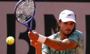 Jaime Faria bate alemão Jan-Lennard Struff e passa à terceira ronda de Roland Garros