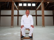 Artista chinês Ai Weiwei diz que Ocidente lucra com guerra e "não defende direitos humanos"