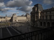 Louvre fecha portas devido a protesto de funcionários exaustos com sobrelotação