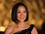 Atriz Michelle Yeoh recebe prémio de carreira no Festival de Cinema de Berlim 2026