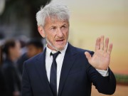 Senn Penn e Paul Thomas Anderson conquistam dois Óscares para "Batalha Atrás de Batalha"